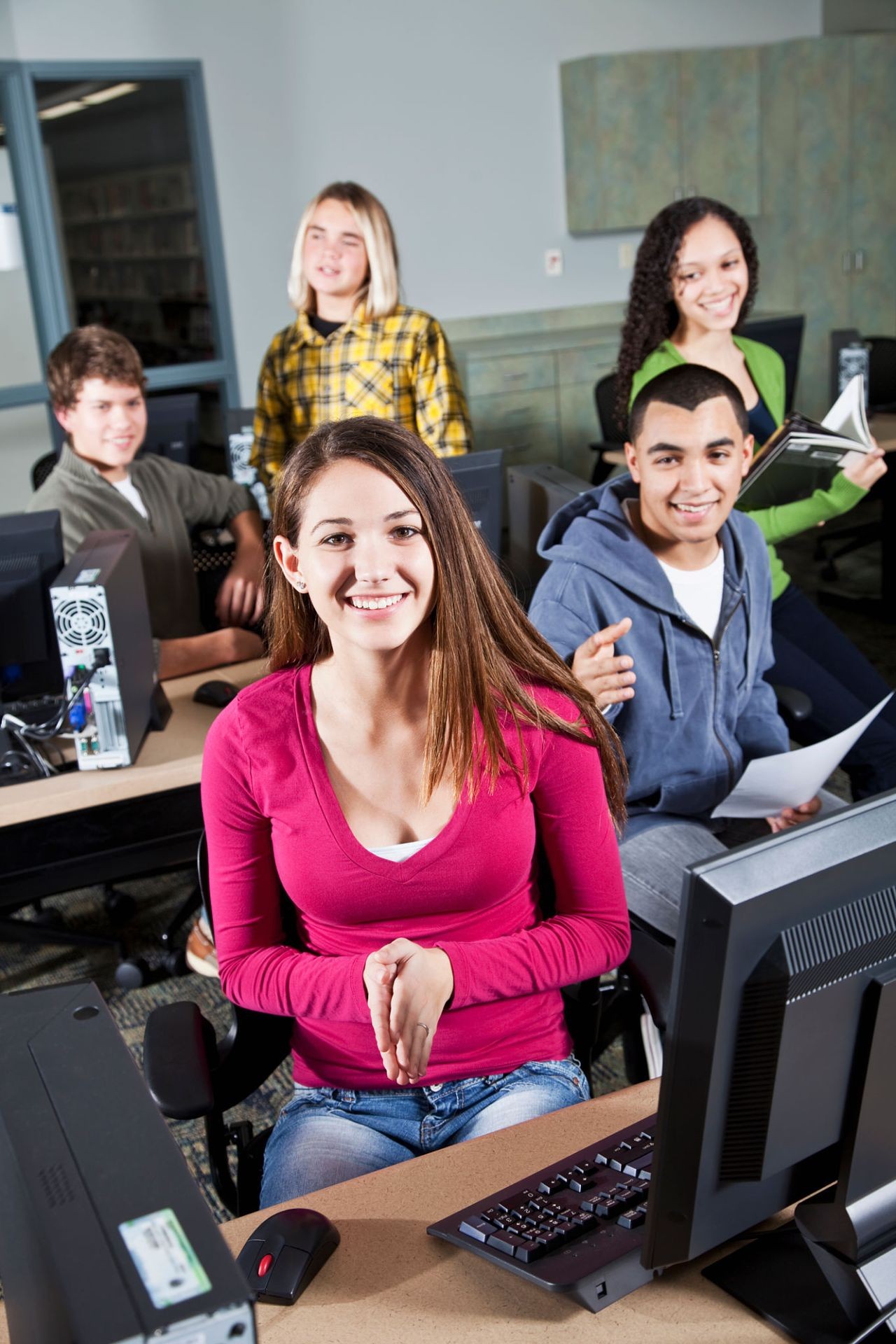 🔭 The Visionary – English for Young Adults